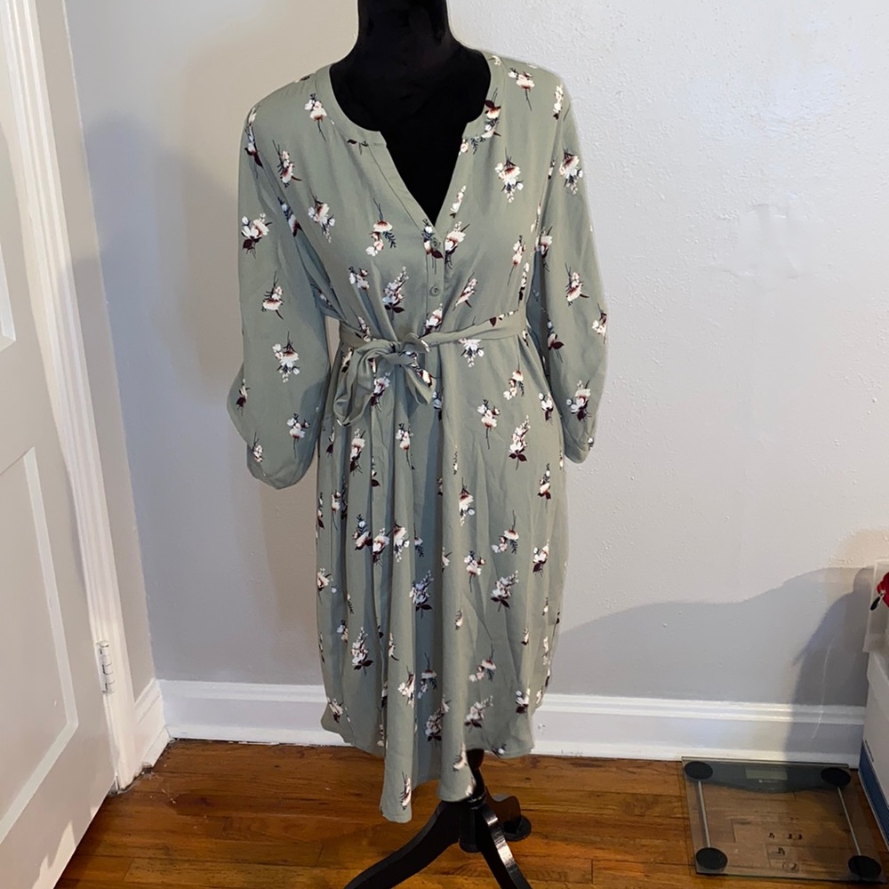 Cute flowery dress